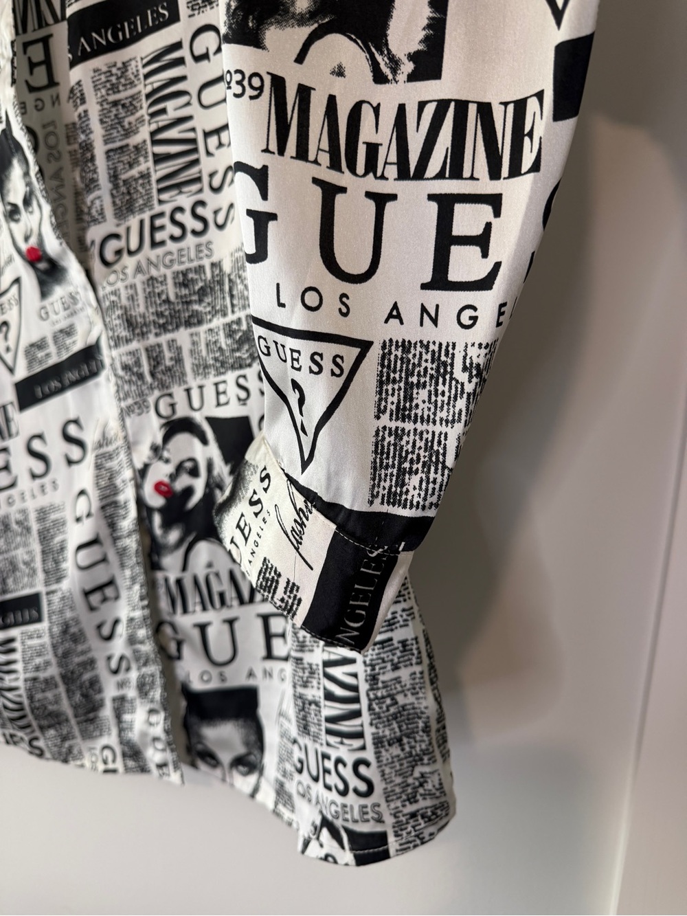 GUESS Women’s Black & White Logo Newspaper Print Button-Up Shirt - Picture 2 of 7